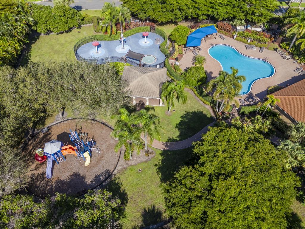 NAUTICA ISLES 2 - Residential