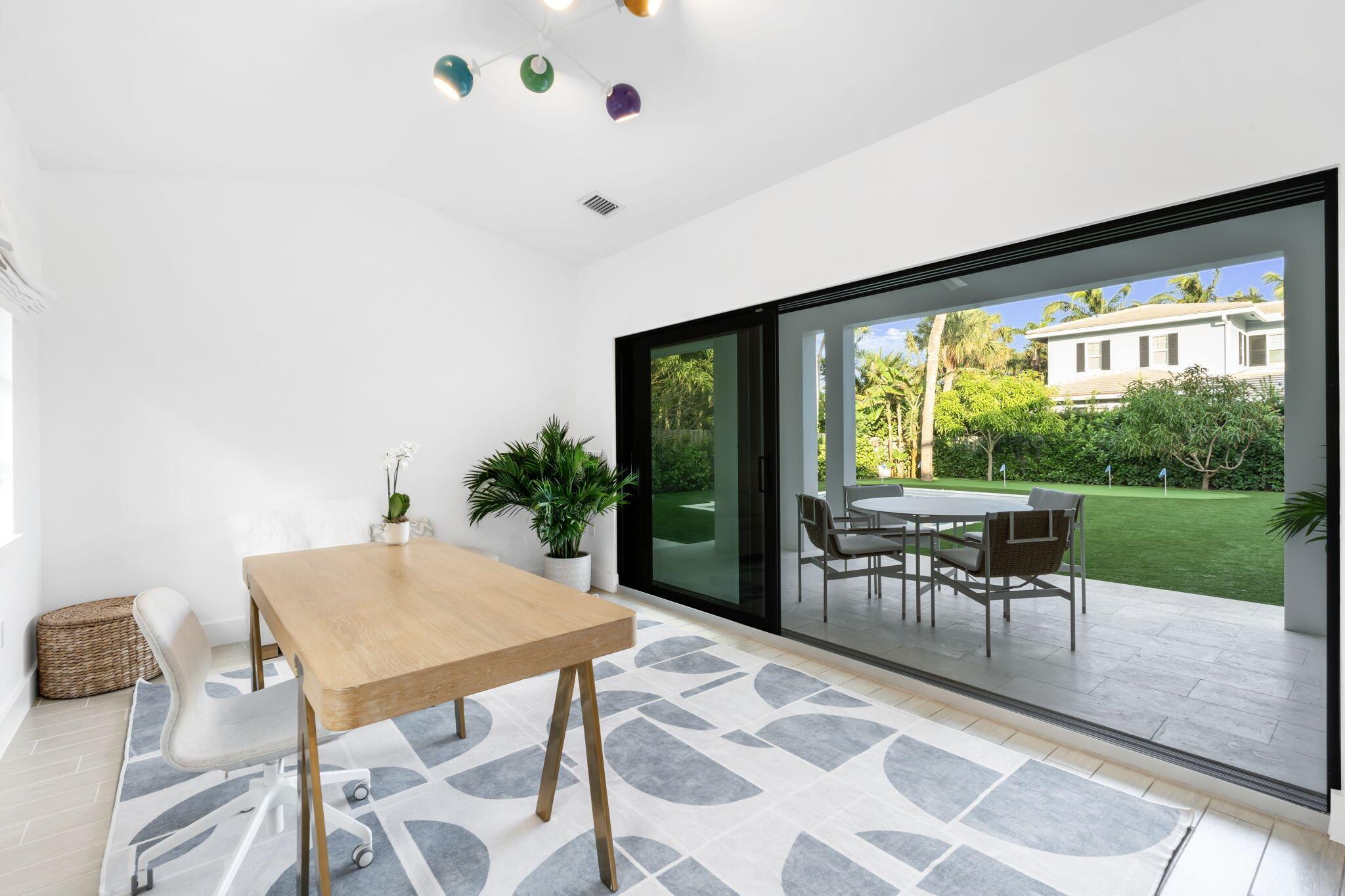 JUPITER INLET BEACH COLON - Residential