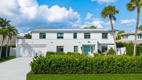 A home in Jupiter Inlet Colony