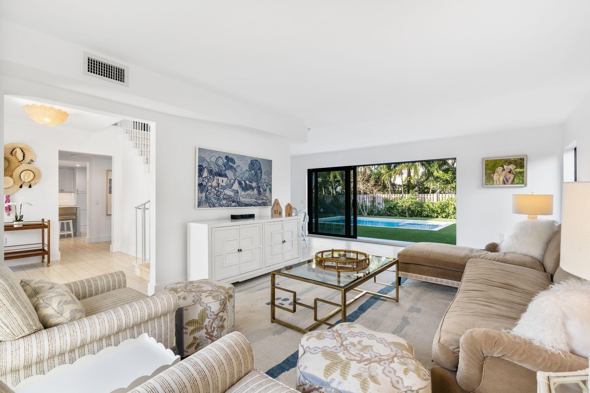 JUPITER INLET BEACH COLON - Residential