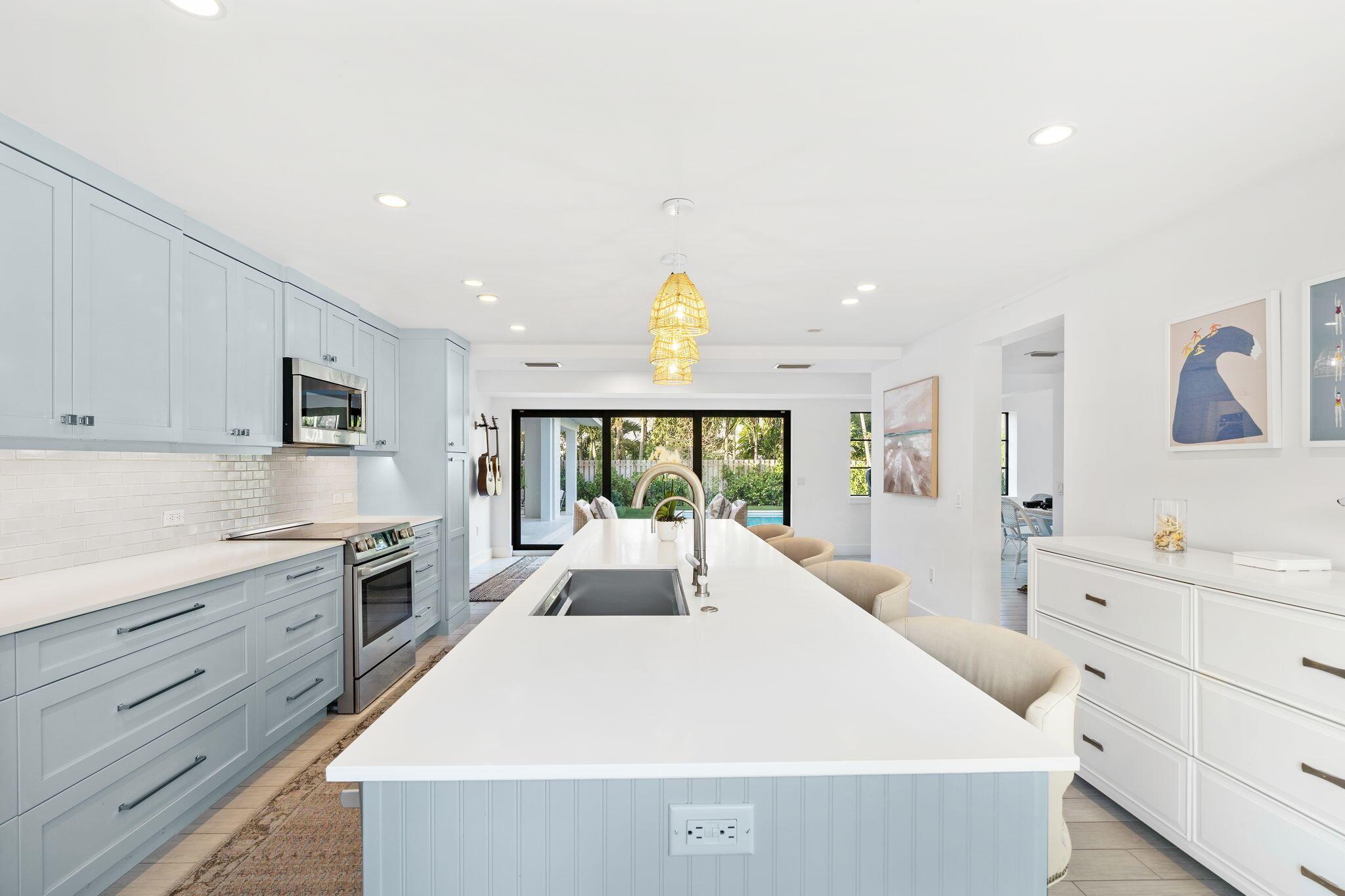 JUPITER INLET BEACH COLON - Residential