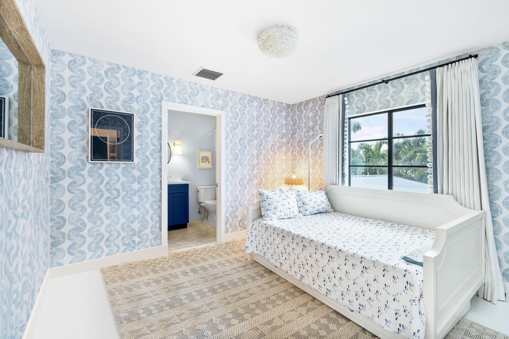 JUPITER INLET BEACH COLON - Residential