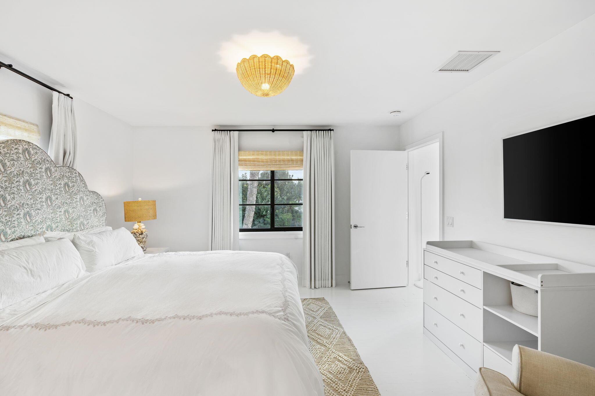 JUPITER INLET BEACH COLON - Residential