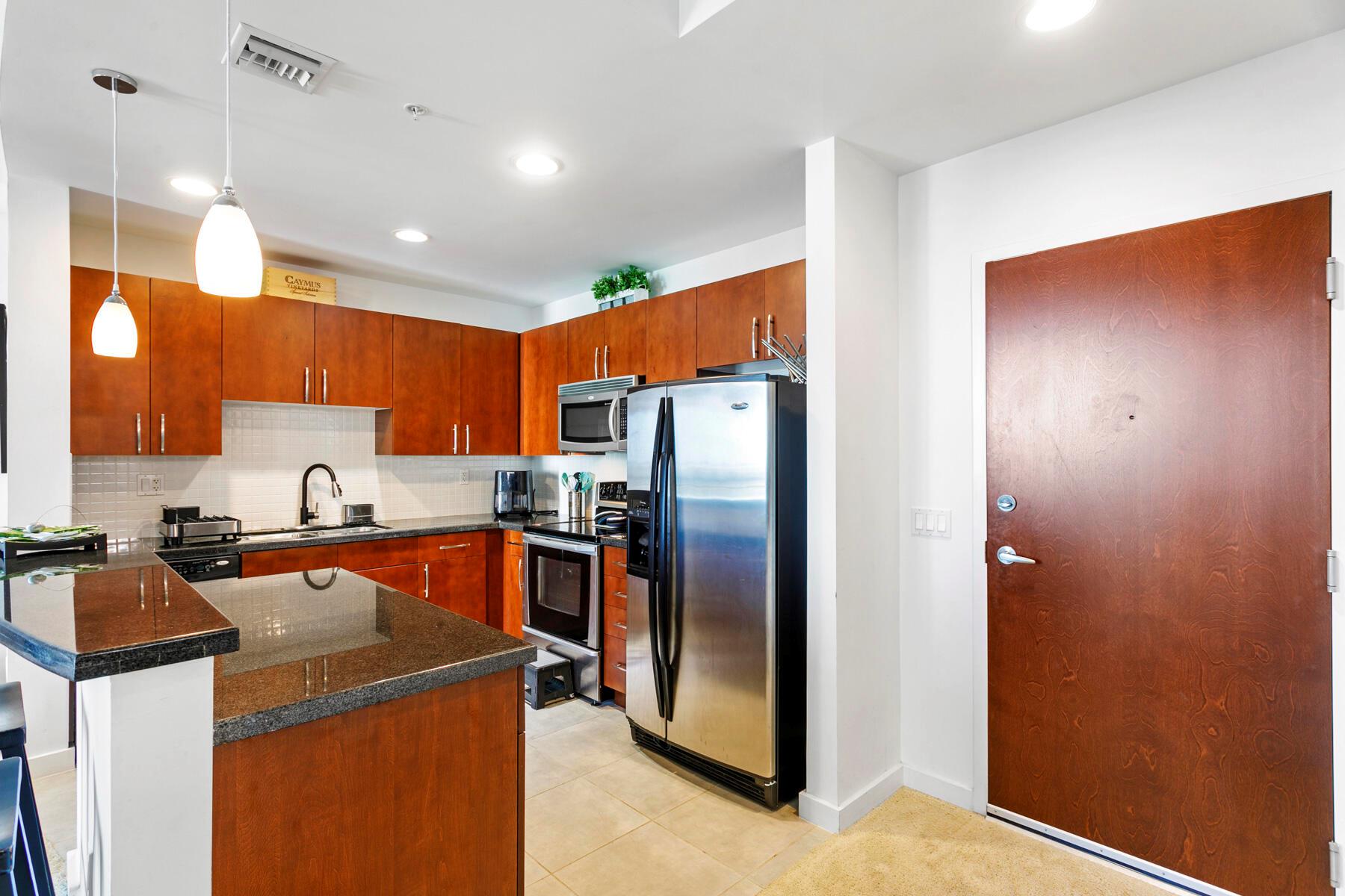 EDGE CONDO - Residential Lease