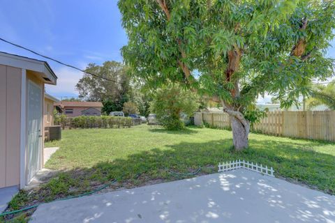 Tiny photo for 314 NW 12th Avenue, Delray Beach, FL 33444 (MLS # B26014809)