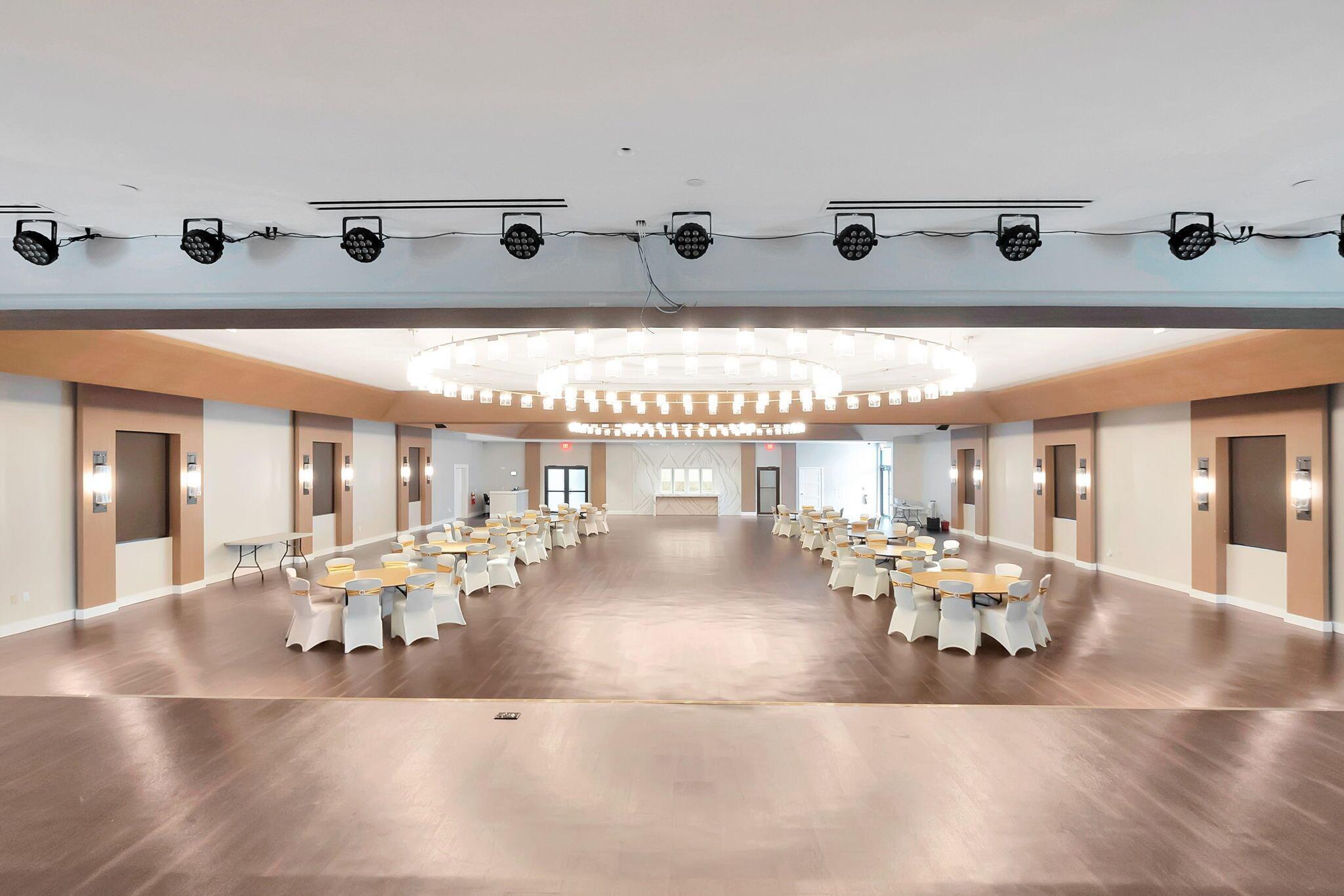 DELRAY VILLAS - Residential