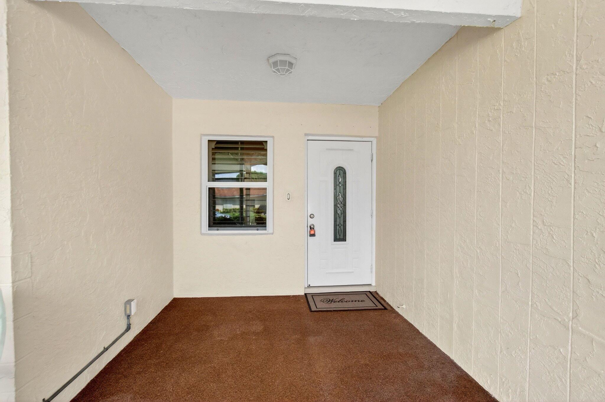 DELRAY VILLAS - Residential