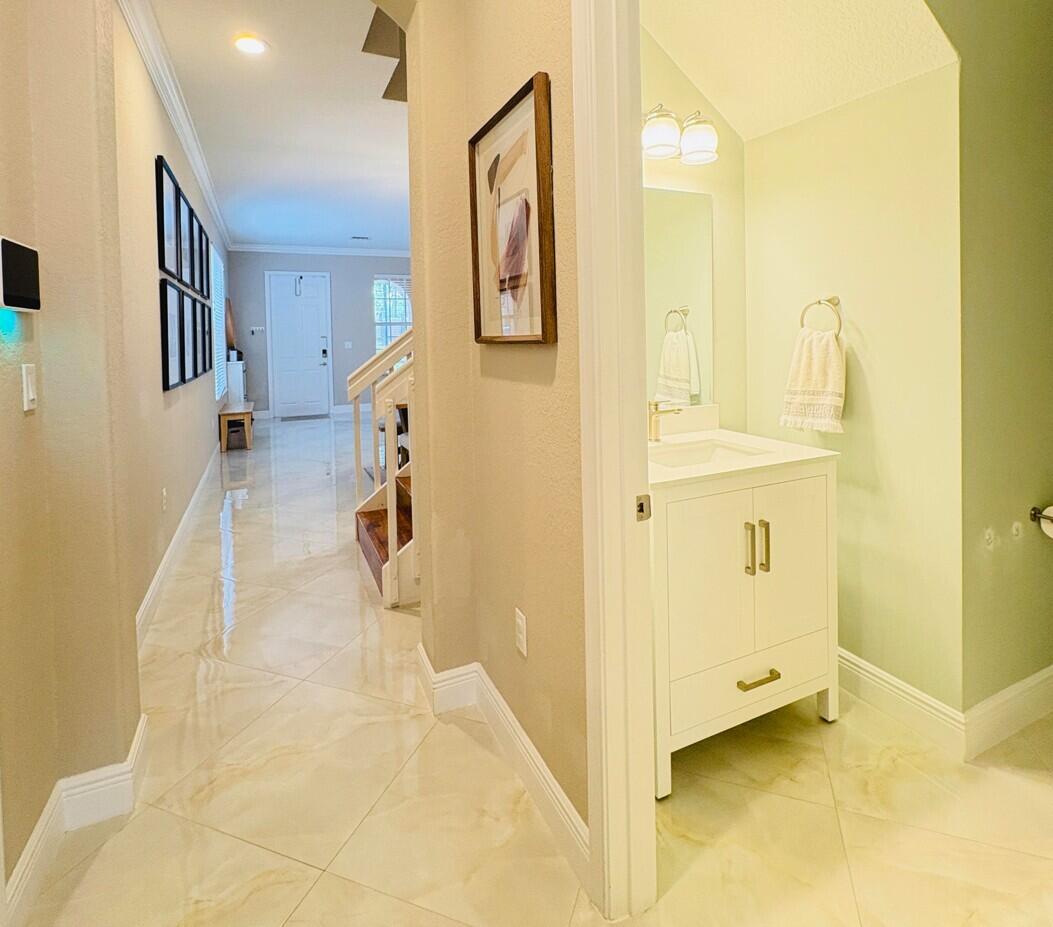 HILLSBORO ASSOCIATES PLAT - Residential