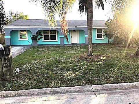 A home in Port St Lucie