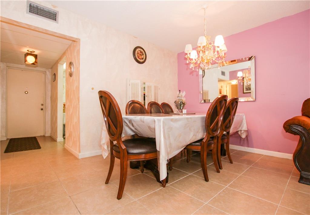 Oriole Golf & Tennis Club - Residential Lease