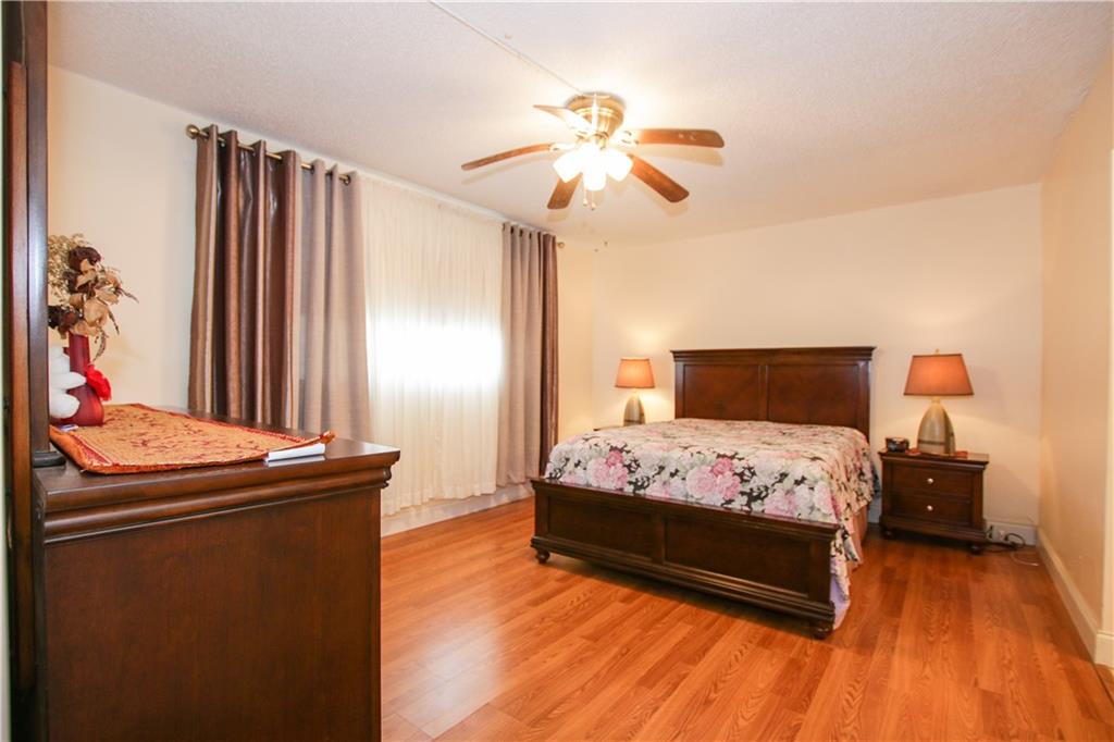 Oriole Golf & Tennis Club - Residential Lease