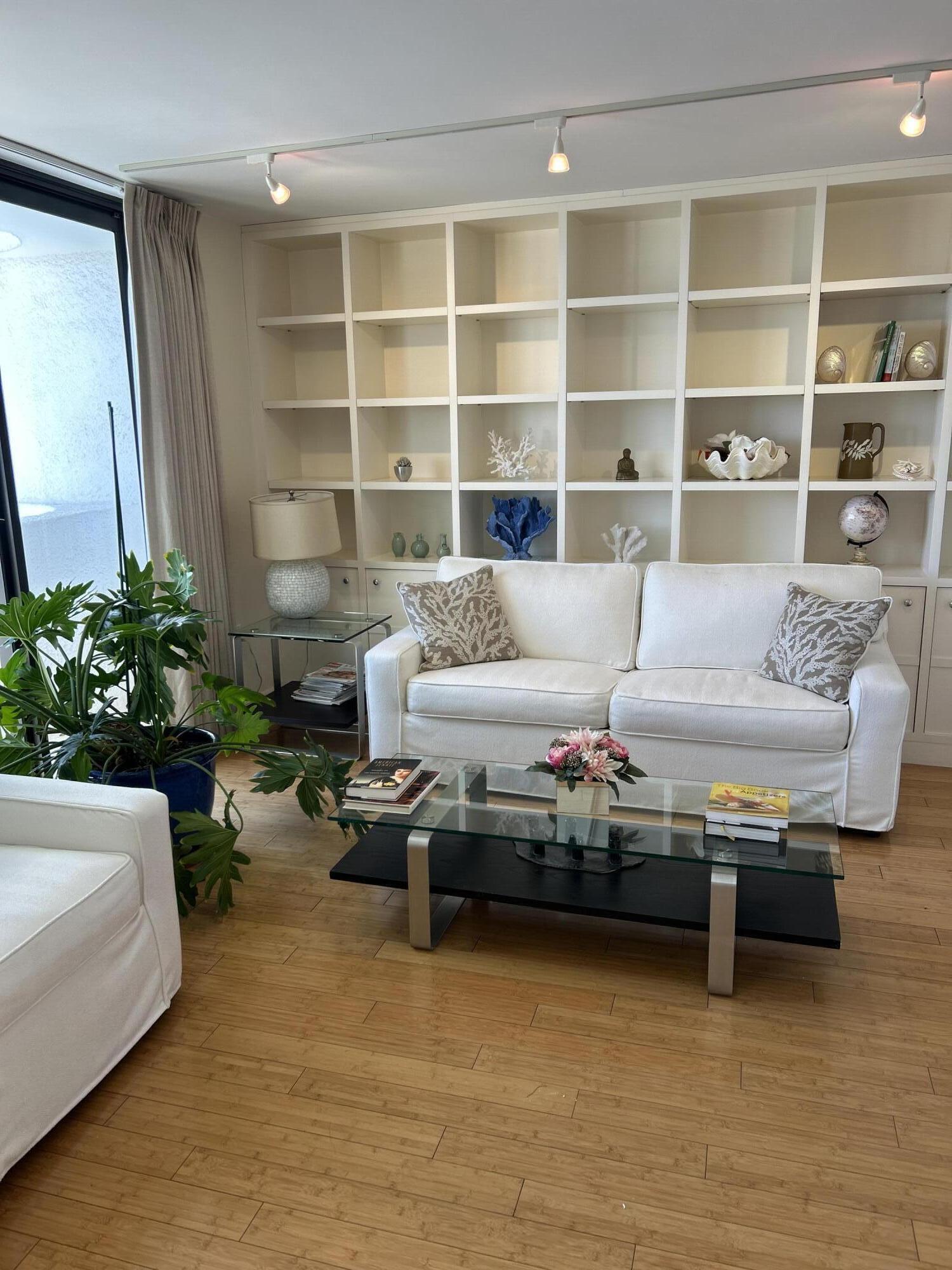 Trianon Condominium - Residential Lease