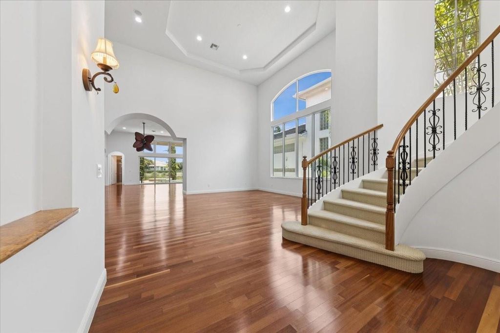 Photo of 8029 Valhalla Drive, Delray Beach, FL 33446 (MLS # F10519160)