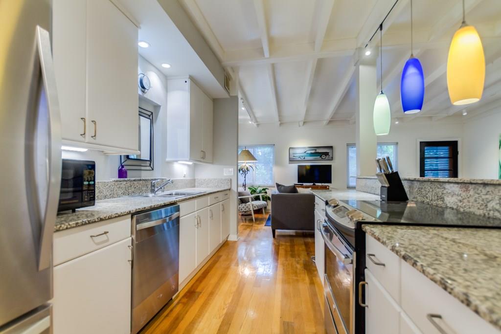 The Pines 25-31 B - Residential