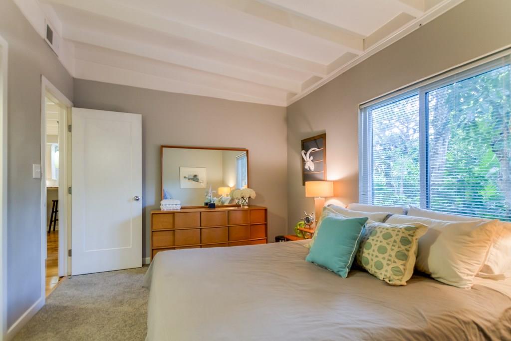 The Pines 25-31 B - Residential