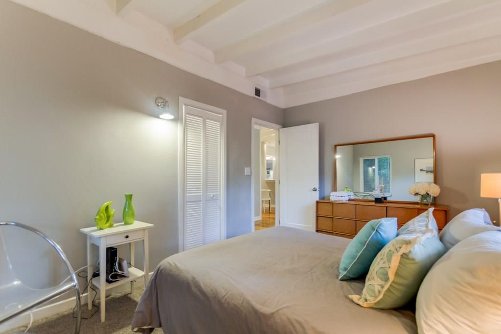 The Pines 25-31 B - Residential