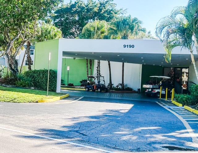 LIME BAY CONDOMINIUM 7 - Residential Lease