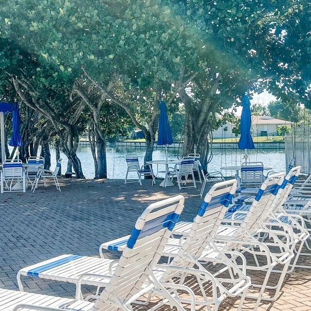 LIME BAY CONDOMINIUM 7 - Residential Lease