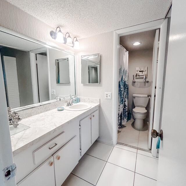 LIME BAY CONDOMINIUM 7 - Residential Lease