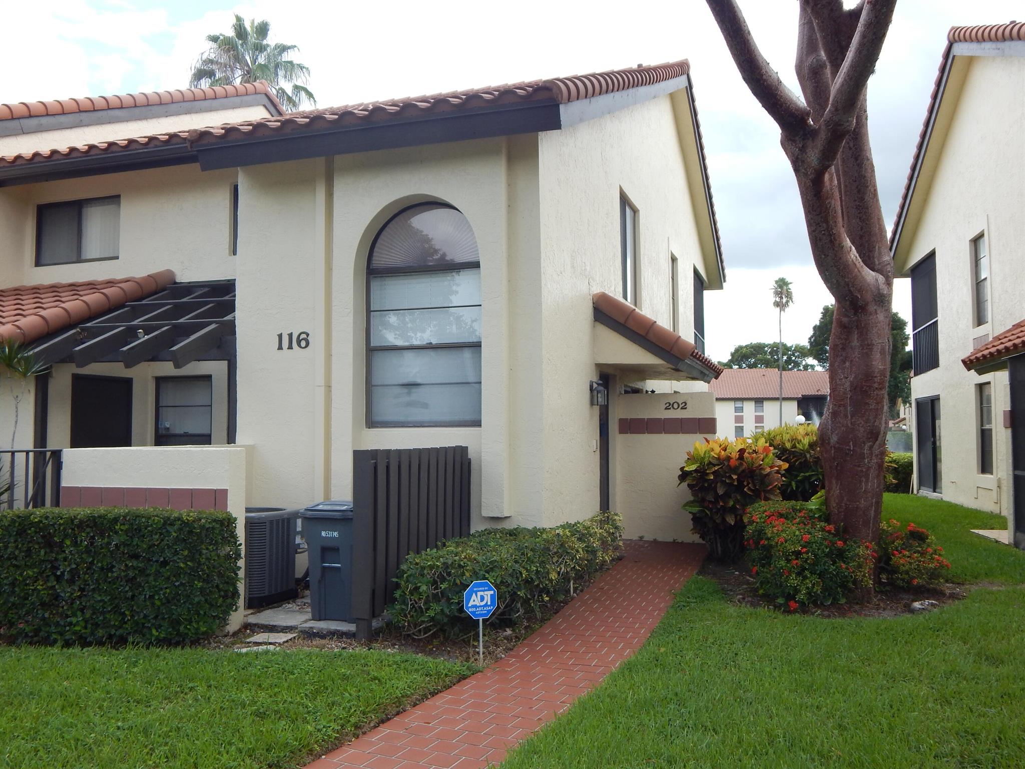 Look No Further as this Condo's East facing Lanai located Mid Lake looking out over the soothing fountain. Vaulted Ceilings, hi-hats, both tile and carpet, Master has oversized walk in closet plus additional closet, washer/dryer in unit. Walk to All Houses of Worship. Palm Chase lakes offers: Pickleball, Tennis, Walking path, Sauna, Steam, Gym, Outdoor Pool and Spa, Shuffleboard, Billiards, Game Room and Auditorium. Maintenance includes Water, Wi-fi, Cable TV, Landscaping and Amenities.
