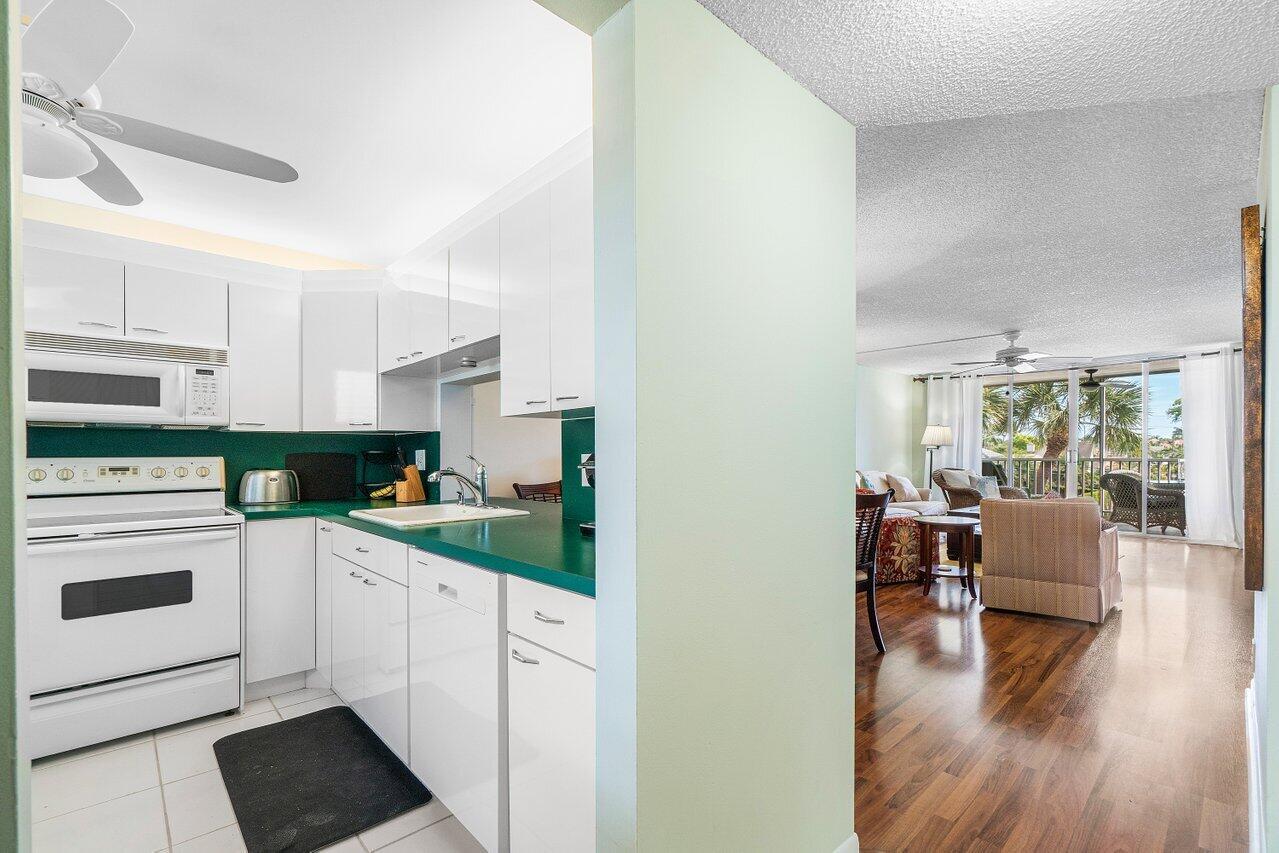 931 Gardenia Drive 367