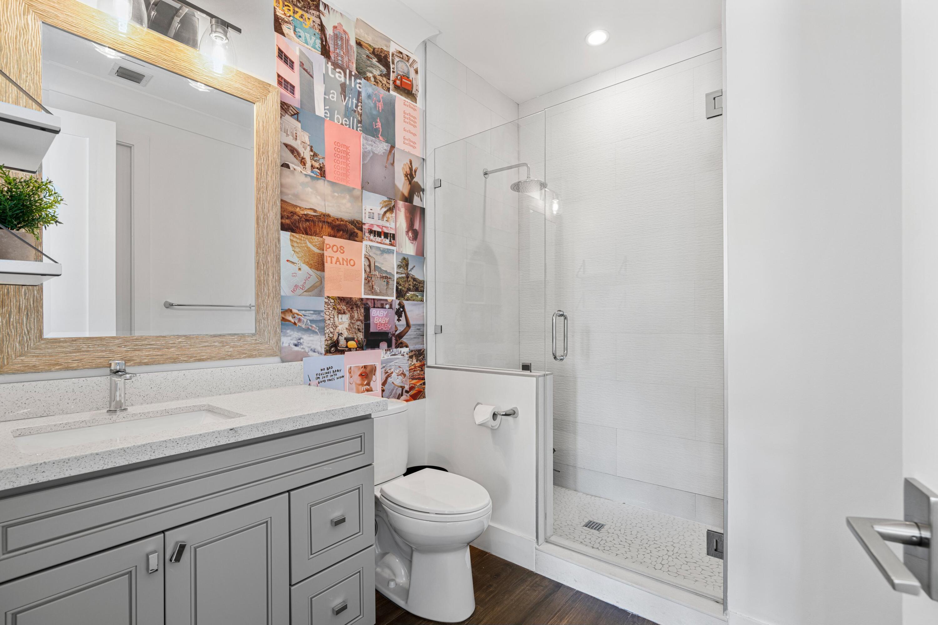 EDGEWATER - Residential