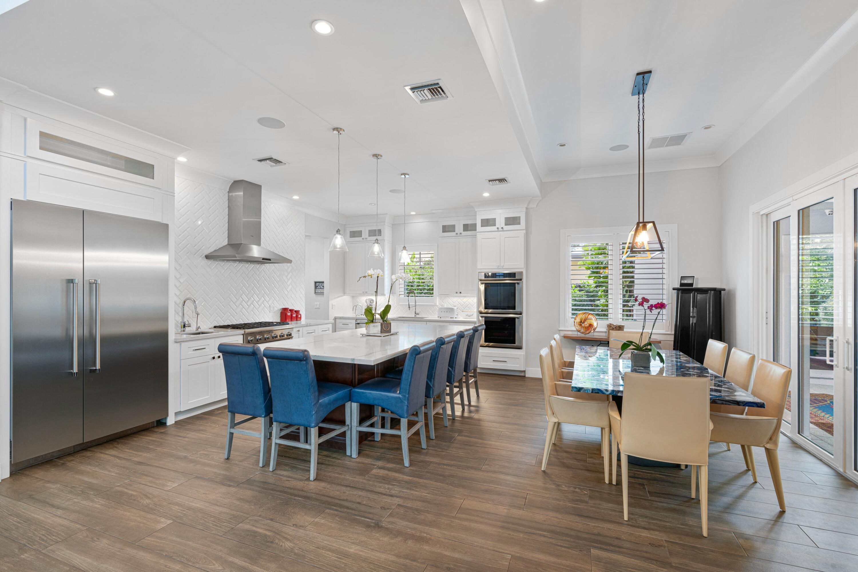 EDGEWATER - Residential