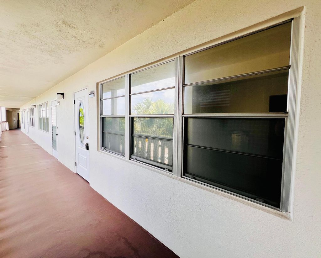 Photo of 330 Southampton B, West Palm Beach, FL 33417 (MLS # B26035635)