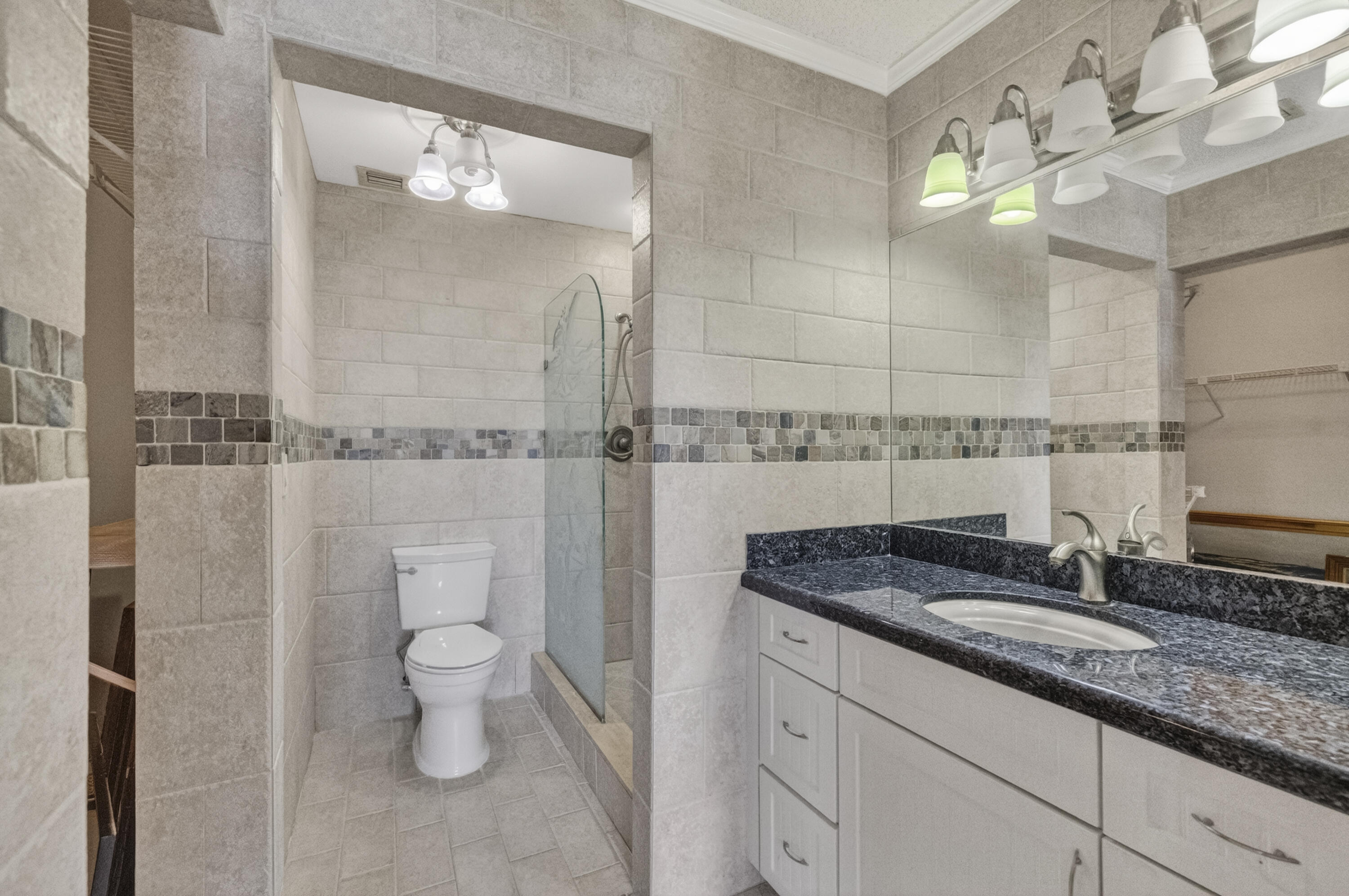 BOYNTON LAKES 3-B - Residential