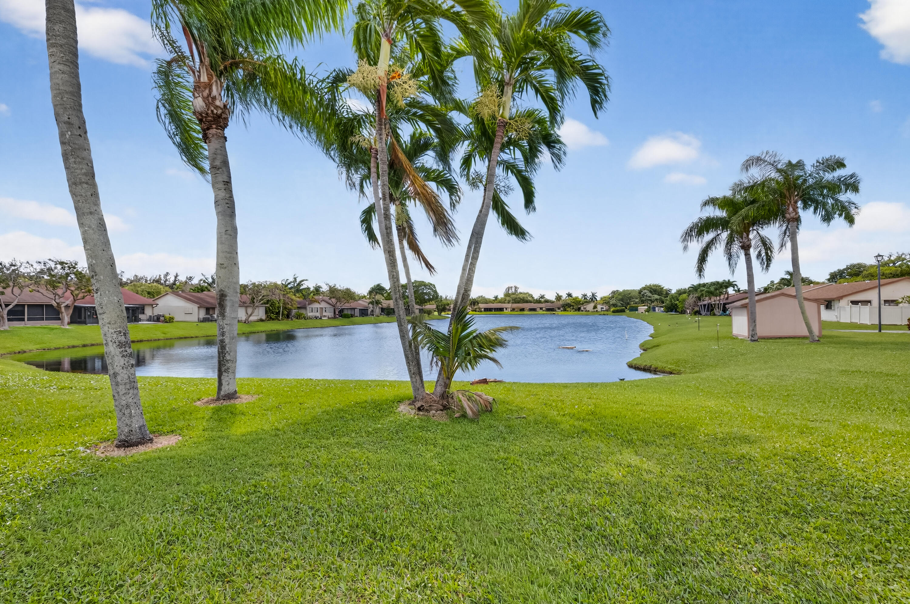 BOYNTON LAKES 3-B - Residential