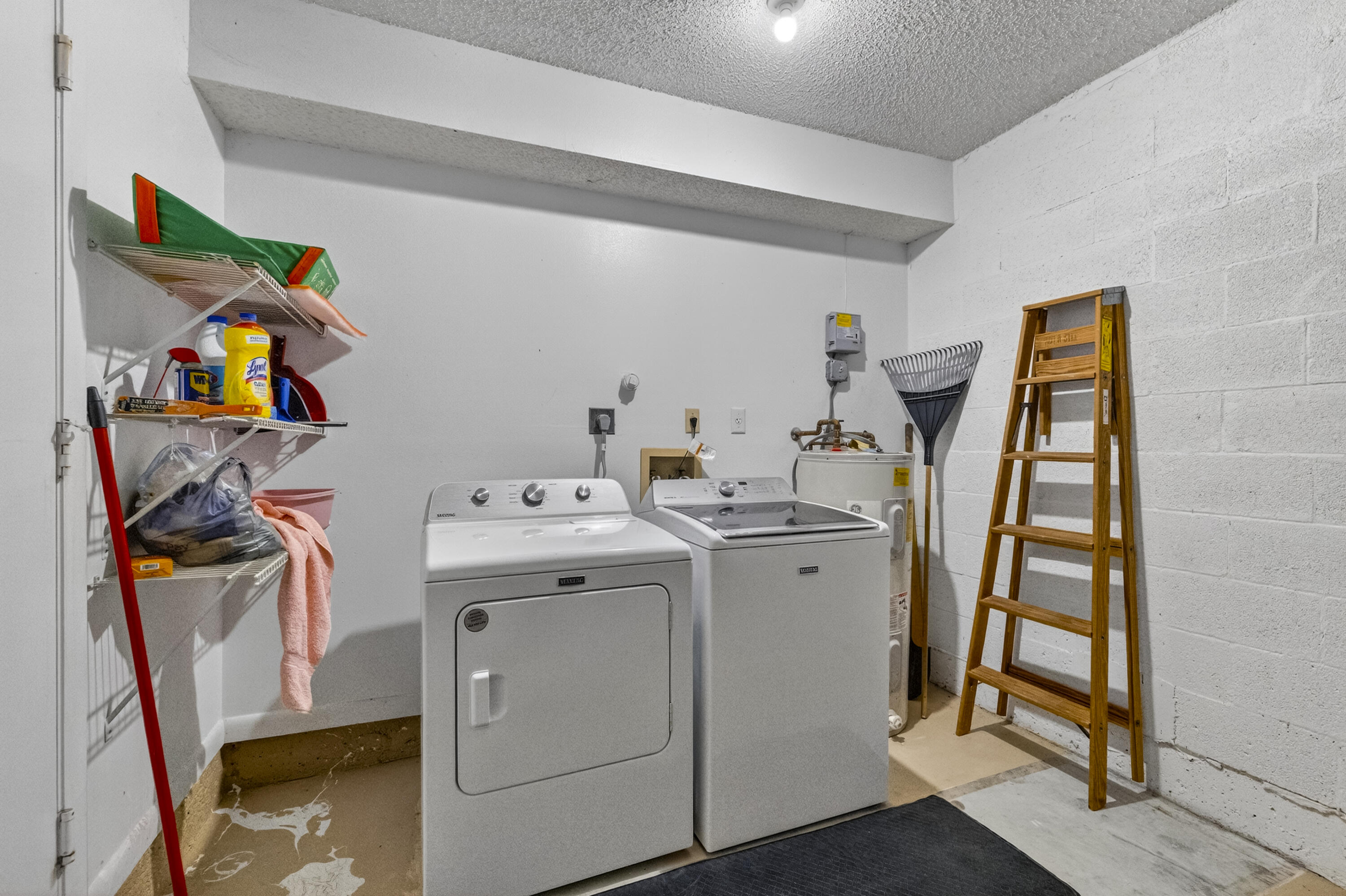 BOYNTON LAKES 3-B - Residential