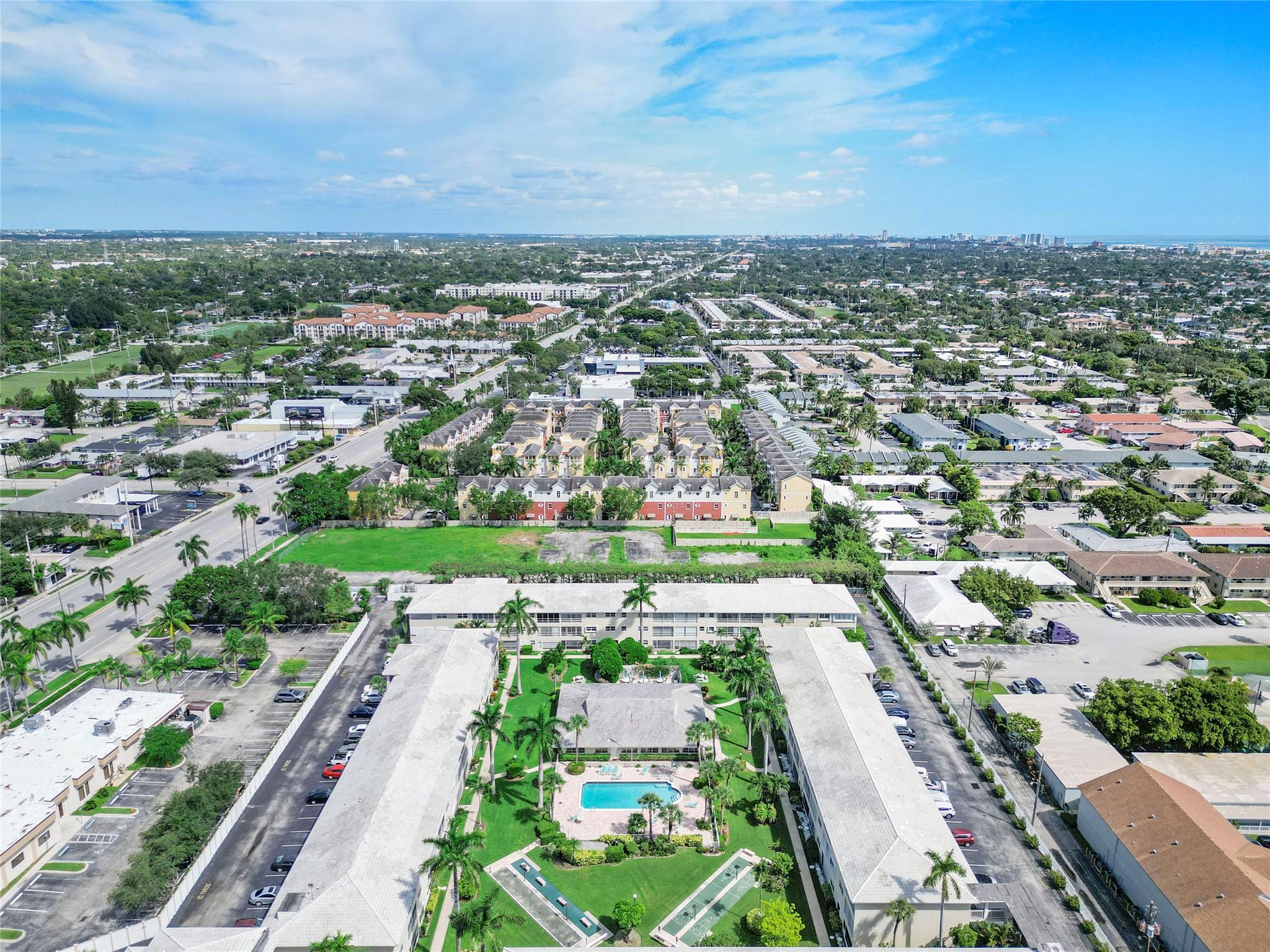 Lighthouse Point Gardens - Residential