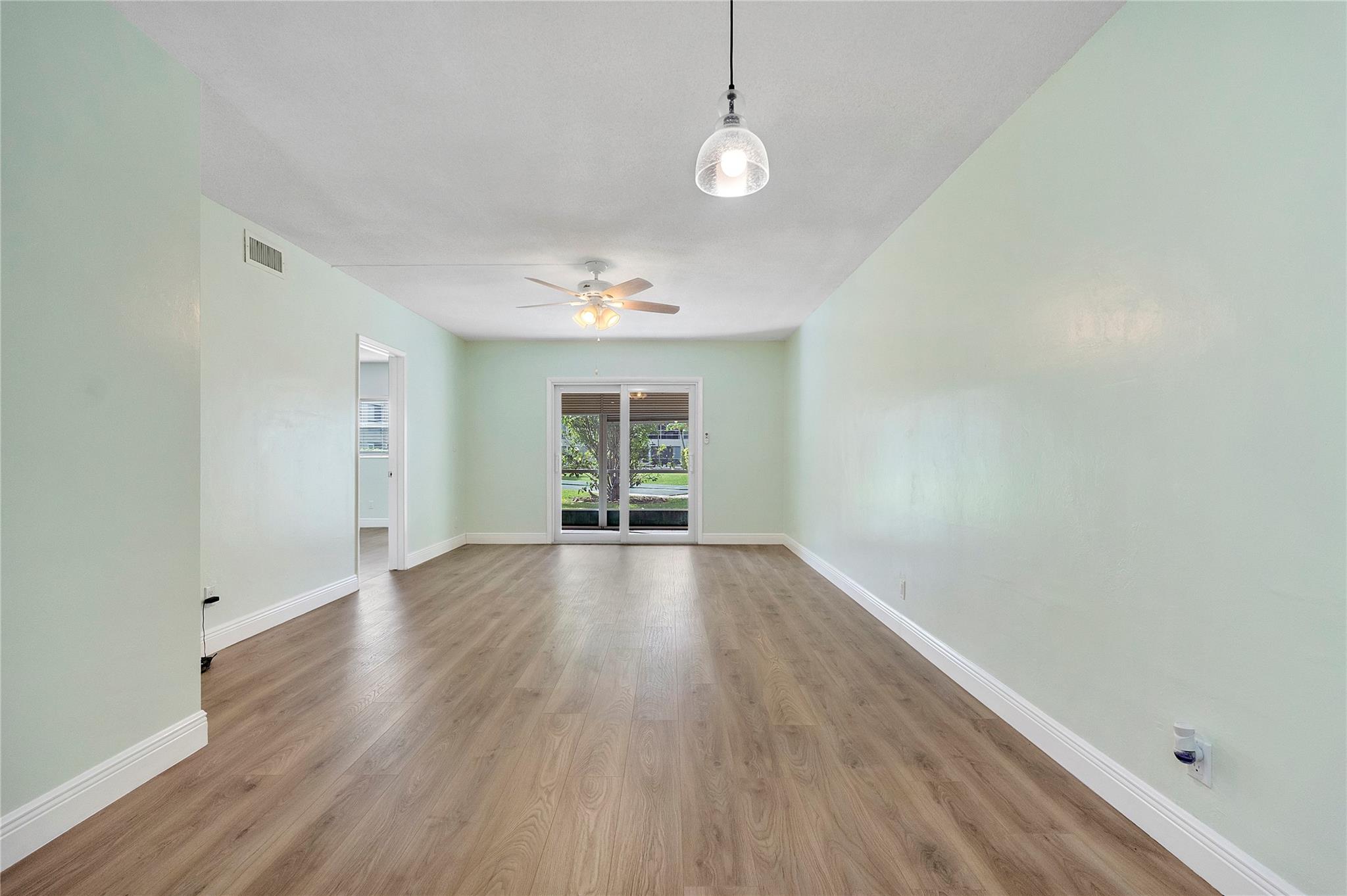 Lighthouse Point Gardens - Residential