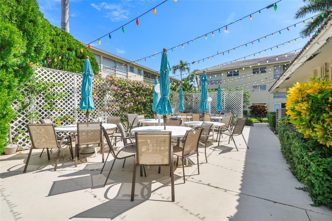 Lighthouse Point Gardens - Residential