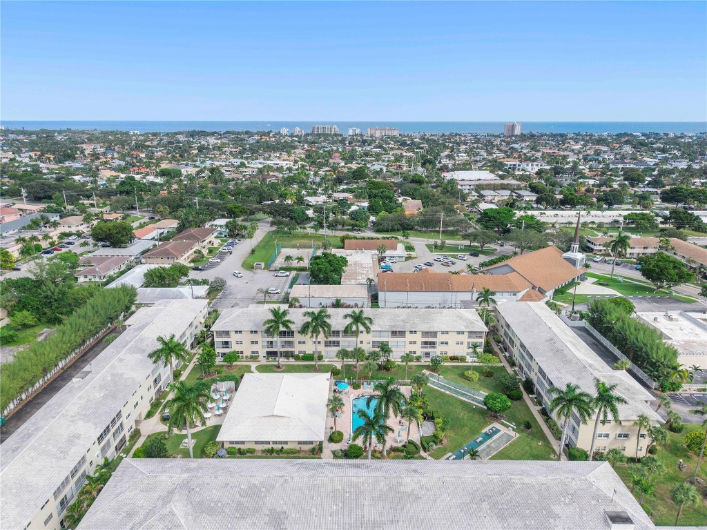 Lighthouse Point Gardens - Residential