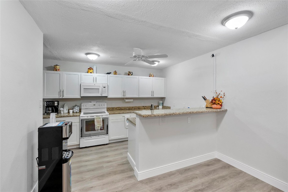 Lighthouse Point Gardens - Residential