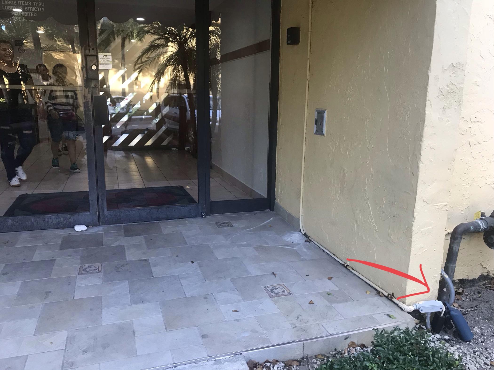 CASA DEL RIO CONDO - Residential Lease