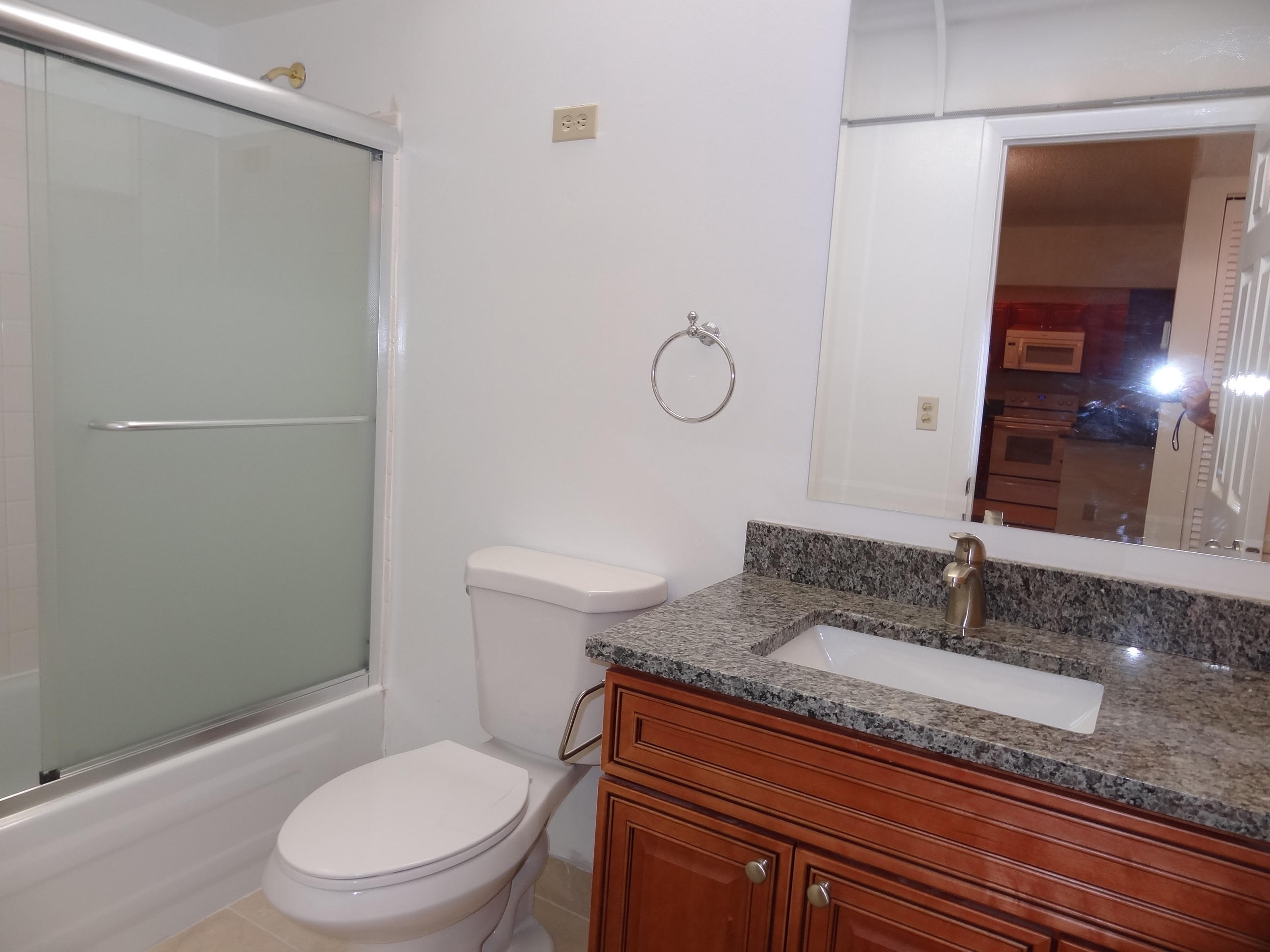 CASA DEL RIO CONDO - Residential Lease