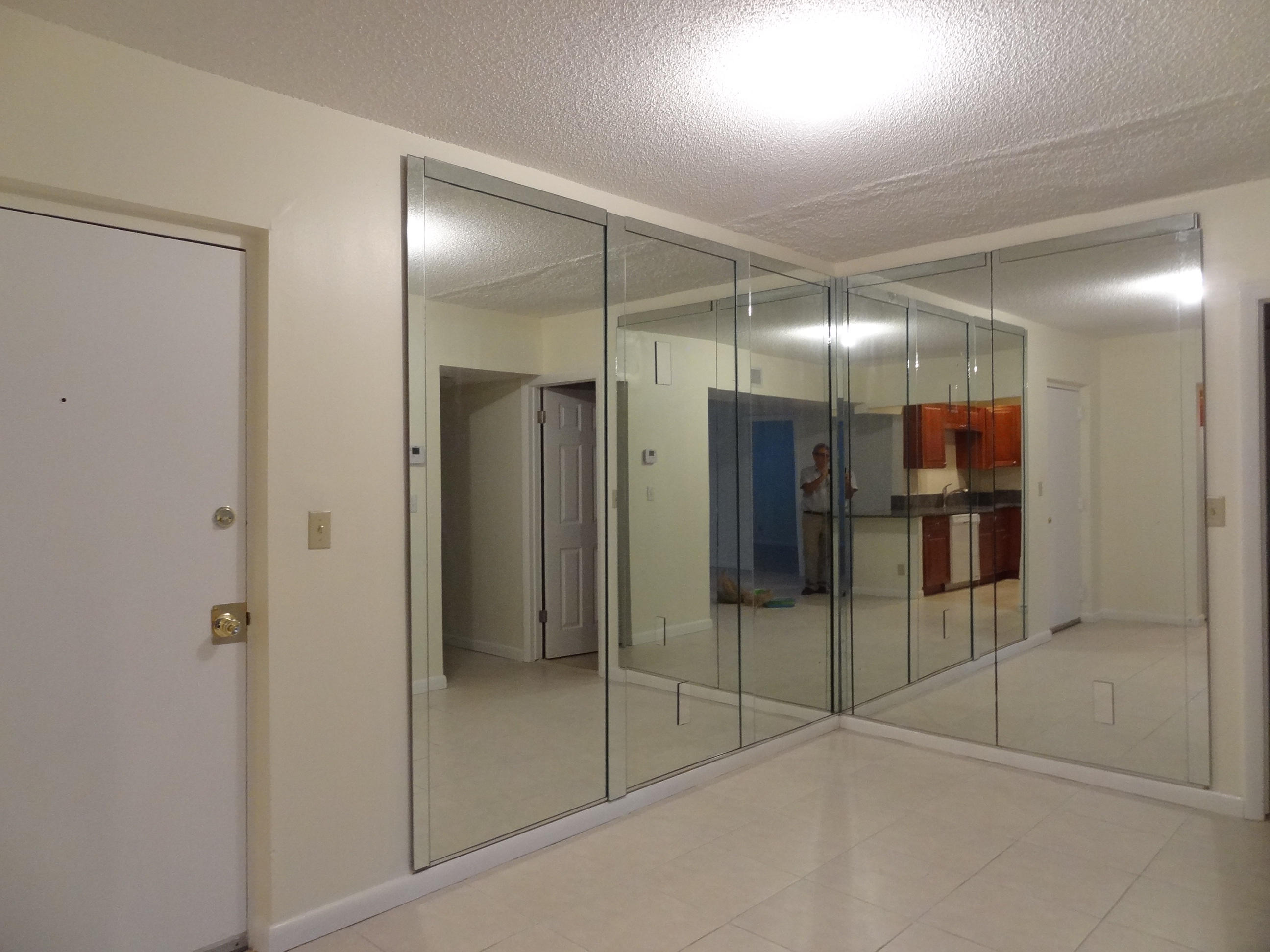 CASA DEL RIO CONDO - Residential Lease