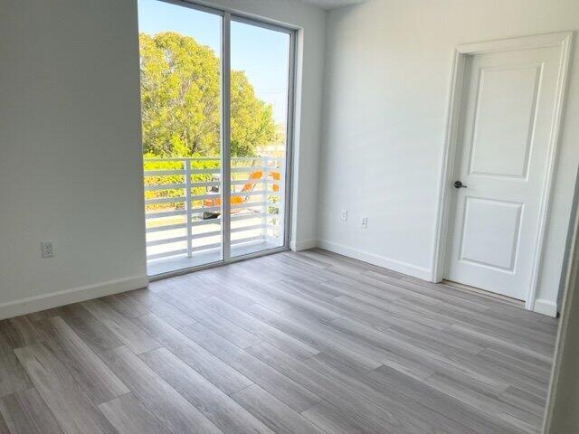 Unic - Residential Lease