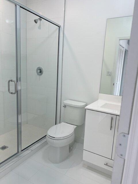 Unic - Residential Lease