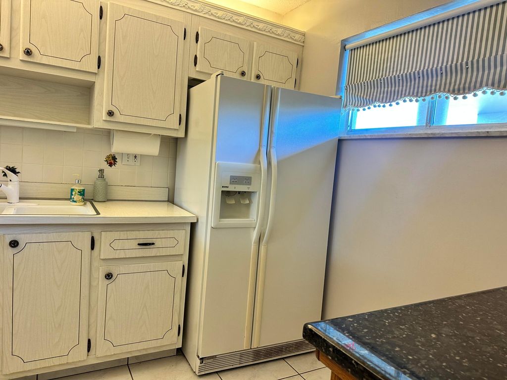 Photo of 2606 S Garden Drive #311, Lake Worth, FL 33461 (MLS # R11167376)