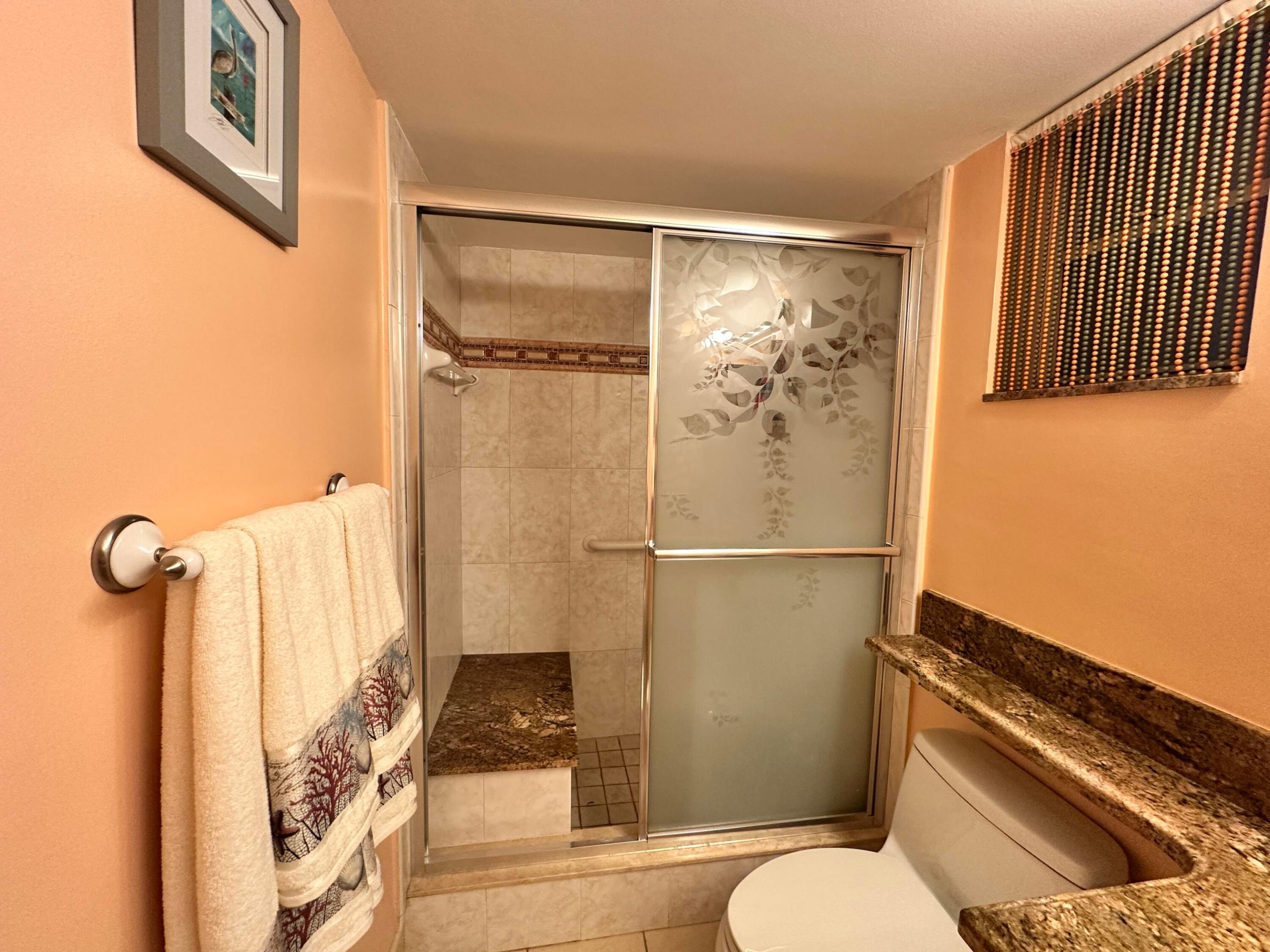 LAKE CLARKE GARDENS NO 18 COND - Residential