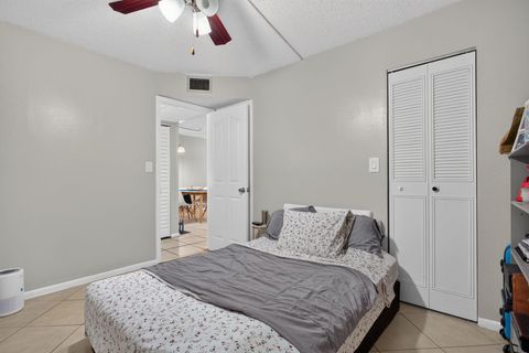 Tiny photo for 118 Royal Pk Drive #1f, Oakland Park, FL 33309 (MLS # B26047900)