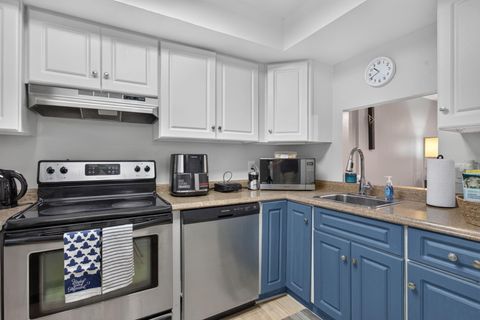 Tiny photo for 118 Royal Pk Drive #1f, Oakland Park, FL 33309 (MLS # B26047900)