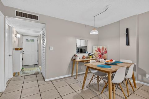 Tiny photo for 118 Royal Pk Drive #1f, Oakland Park, FL 33309 (MLS # B26047900)