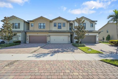 4770 San Fratello Circle Lake Worth FL 33467