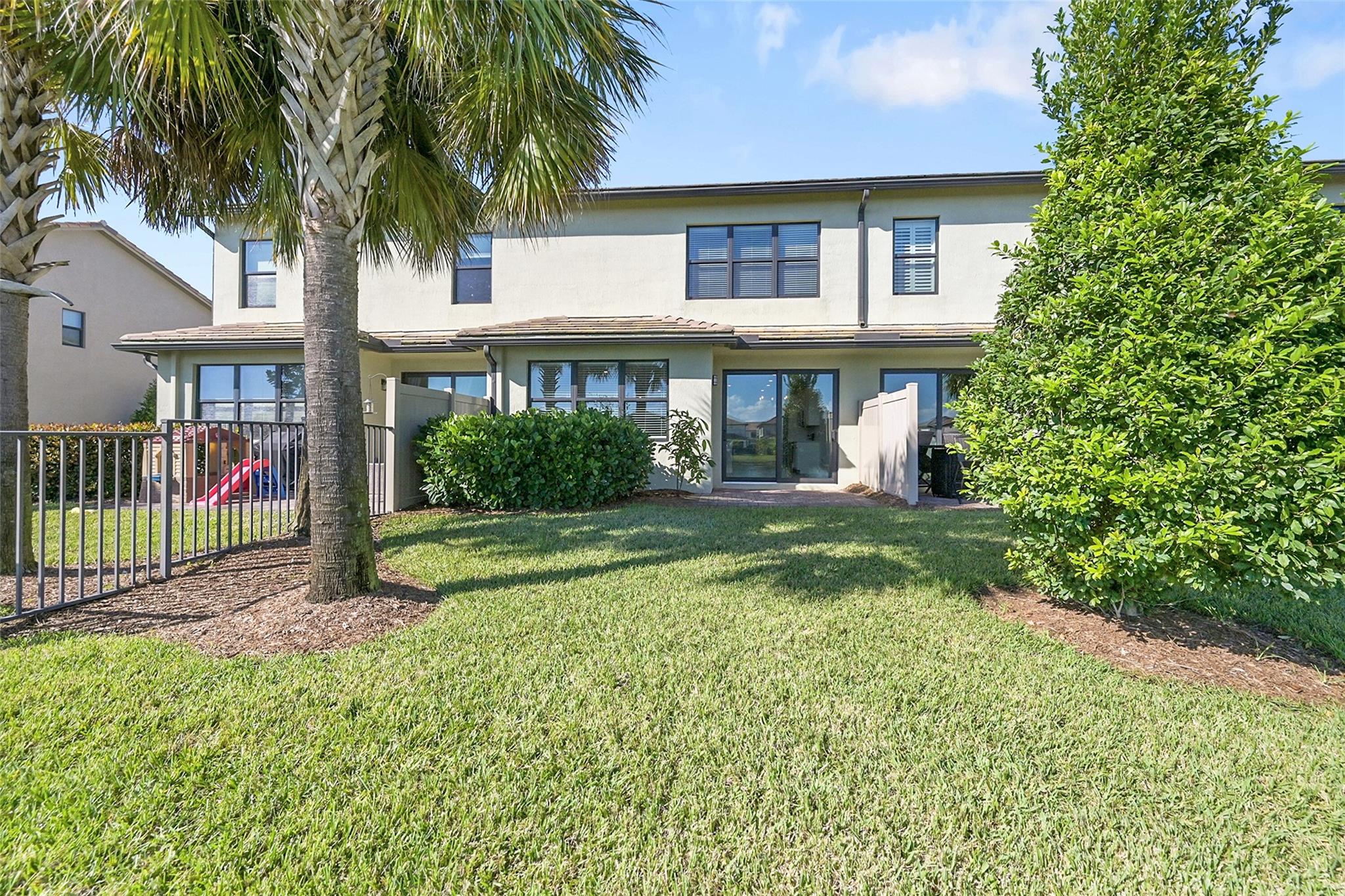 FIELDS AT GULFSTREAM POLO - Residential