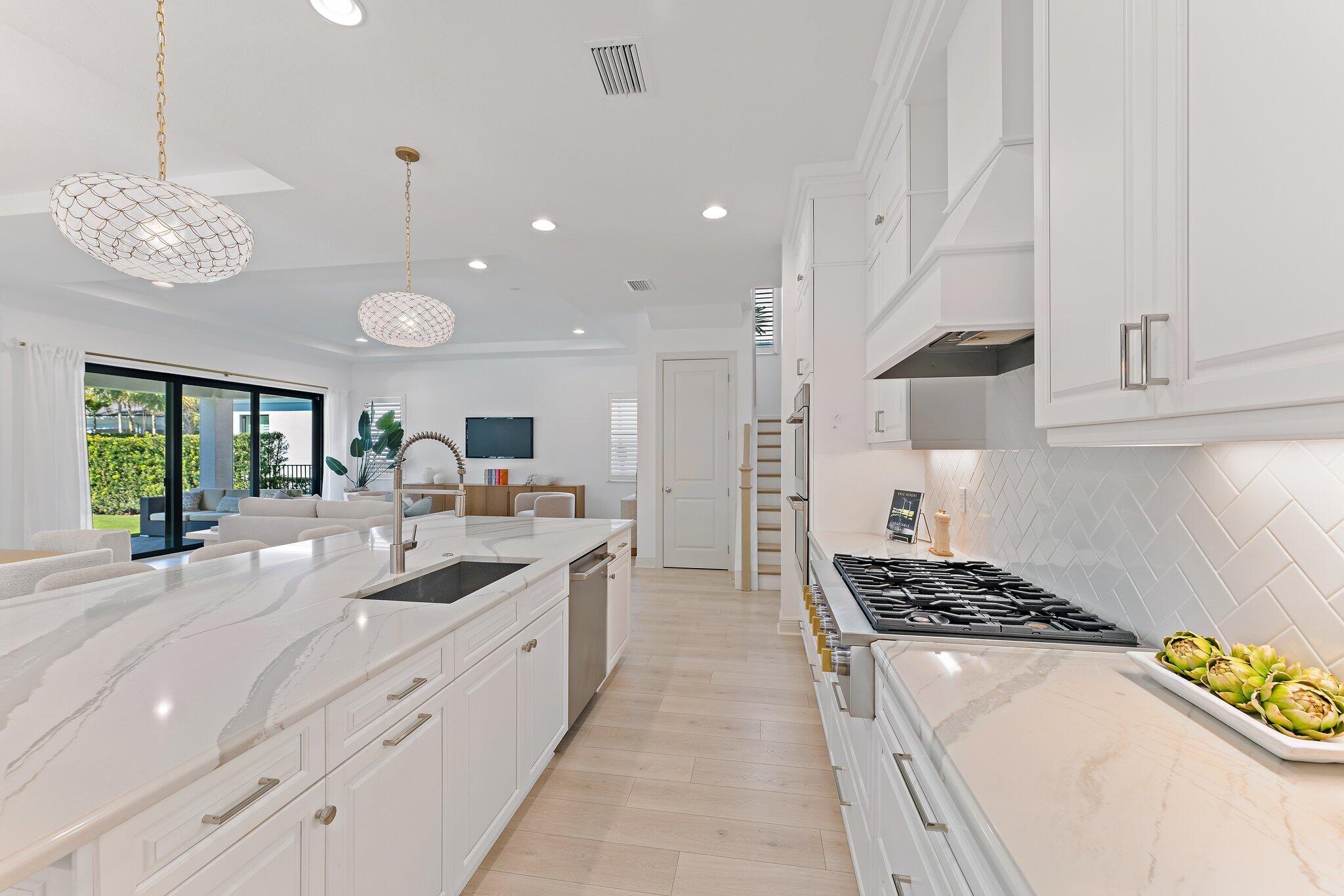 ARTISTRY - Residential