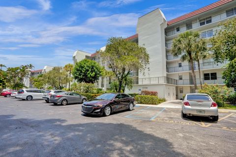 A home in Lake Worth